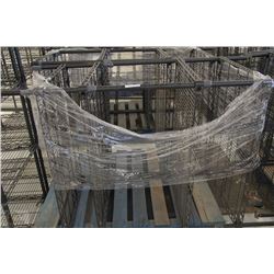 PALLET WITH 2 METRO DISPLAY RACKS