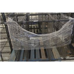 PALLET WITH 2 METRO DISPLAY RACKS