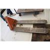 Image 1 : NARROW PALLET JACK