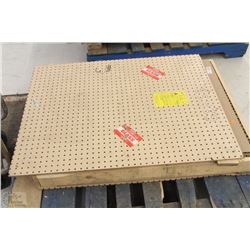 PALLET OF PRIVACY GLASS
