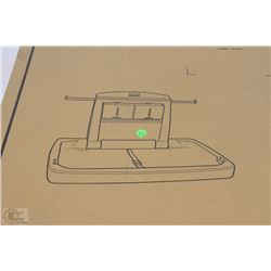 RUBBER MAID HORIZONTAL BABY CHANGING STATION