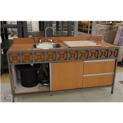 WORKSTATION WITH SINK 6FTX2FT