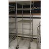 Image 1 : METRO RACK ON CASTORS 29"X21"X75"