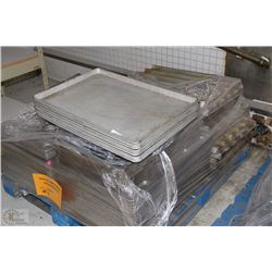 PALLET OF MISC BAKERY PANS