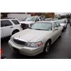 Image 1 : 2007 LINCOLN TOWNCAR SIGNATURE LIMITED 4 DOOR SEDAN, BEIGE, VIN # 1LNHM82W474632742