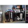 Image 1 : LOT OF ELECTRIC SHAVERS, TRIMMERS AND MORE