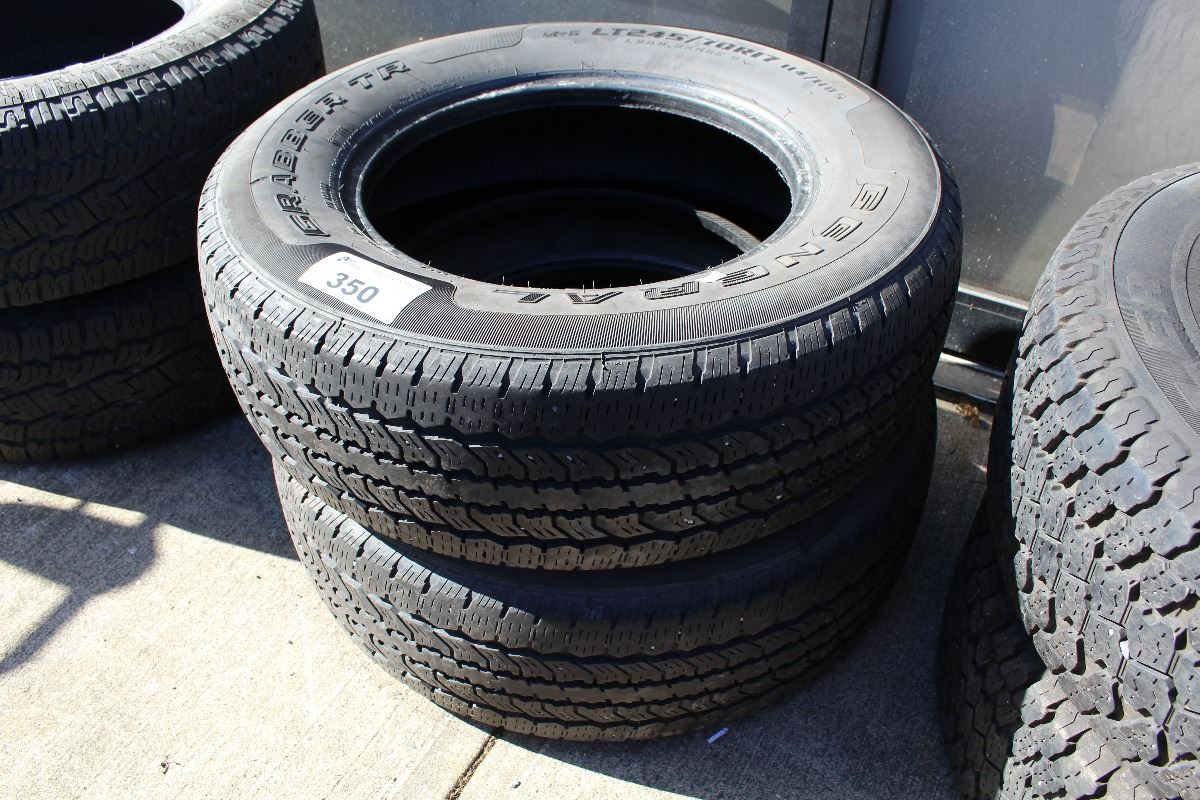PAIR OF GENERAL GRABBER TR M+S LT245/70R17 TIRES