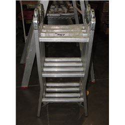 6' FOLDING ALUMINUM STEP LADDER