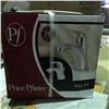 Image 2 : PRICE PFISTER POLISHED CHROME FINISH 4" SINGLE CONTROL LAVATORY FAUCET WITH POP UP
