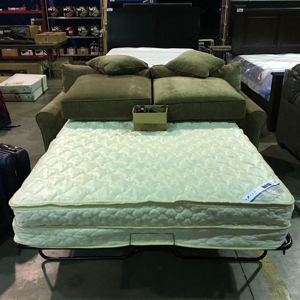LAZY BOY SLEEPER SOFA WITH SLUMBER AIR MATTRESS SYSTEM Able Auctions lazy-boy-sleeper-sofa-with-slumber-air-mattress-system-able-auctions