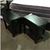 Image 2 : PAIR OF SINGLE DRAWER NIGHT STANDS