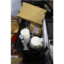 LIKE NEW WOOD TOUCH UP KIT IN CASE