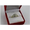 Image 2 : 14-18K YELLOW AND WHITE GOLD LADIES RING SET WITH 3 BRILLIANT CUT DIAMONDS AND 8 SINGLE CUT