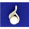 Image 1 : Pearl & Diamond Pendant