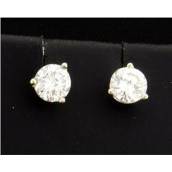 3/4 Carat TW Diamond Stud Earrings in Platinum