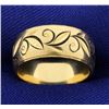 Image 2 : Floral/Nature design Gold Wedding Band