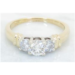 1.07 ctw Diamond Ring - 14KT Yellow Gold