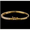 Image 2 : 14KT Yellow Gold 1.21 ctw Diamond Bangle Bracelet