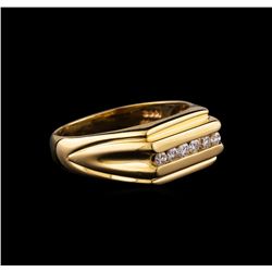 0.40 ctw Diamond Ring - 14KT Yellow Gold