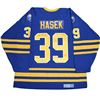 Image 1 : Dominik Hasek Buffalo Sabres Signed Retro CCM Hockey Jersey (AJ Sports Auth)
