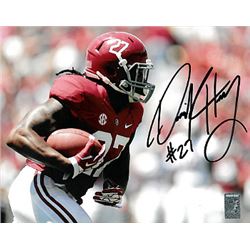 Derrick Henry Signed Alabama Crimson Tide 8X10 Photo #27 (Horizontal Running With Ball-Heisman)- Hen