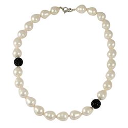 South Sea 12X15 Shell Pearl With Black Crystal Ball Necklace-18