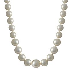 White 16Mm Graduated Shell Pearl Necklace With Cage