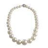 Image 2 : White 16Mm Graduated Shell Pearl Necklace With Cage