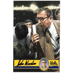 John Wooden Signed UCLA Bruins 4X6 Color Photo (Coaching-Deceased)