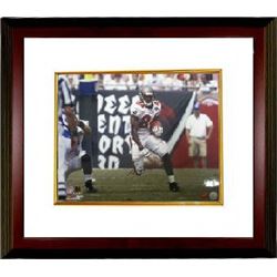 Carnell Williams Signed Tampa Bay Buccaneers 16X20 Photo Custom Framed- Williams Hologram