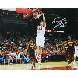 Frank Kaminsky Signed Wisconsin Badgers Two Hand Slam Dunk 16X20 Photo