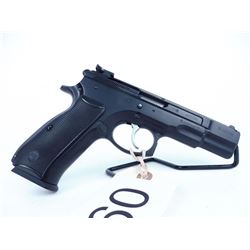 RESTRICTED Brand new CZ 22 target