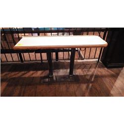1 LOW DOUBLE PEDISTAL BAR TABLE