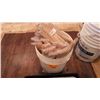 Image 2 : 1 PAIL FULL OF BAMBOO SKEWERS