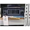 Image 1 : Radio