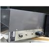 Image 2 : Ham Radio