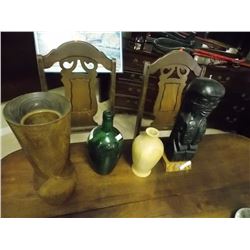 LOT OF VASES AND CANDLES - 4PC