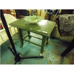 WOOD SIDE TABLE