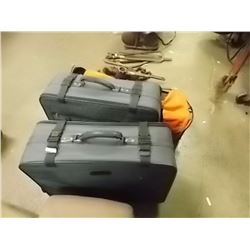 SUIT CASES - 2 TTL