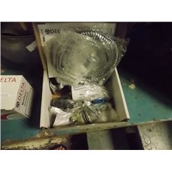 DELTA SINGLE HANDLE MONITOR PRESSURE BALANCED BATH VALVES