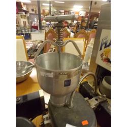 EXACT MEASURE DONUT MAKER DISPENSER