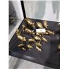 Image 1 : 17 Brass Pigs