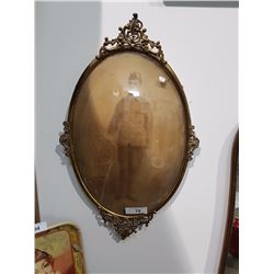 Early Military Photograph In Bubbe Glass Frame
