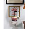 Image 1 : Vintage Original Peters Ice Cream Clock