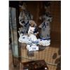 Image 1 : 3 Porcelain Figurines