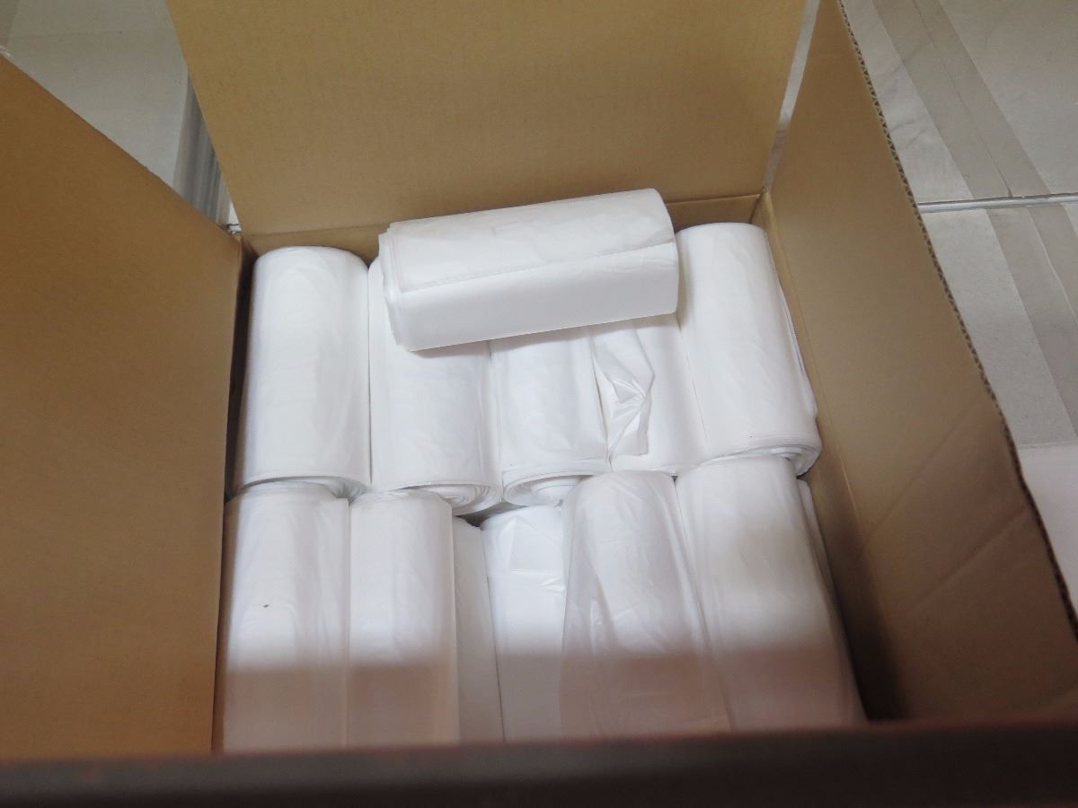 63 CASES: 24X33 AFFEX 16MIC NATURAL HDPE CORELESS CAN LINER/TRASH BAGS ...