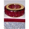 Image 2 : Natural Ruby 25.6 Cts & Solid Gold Eternity Band