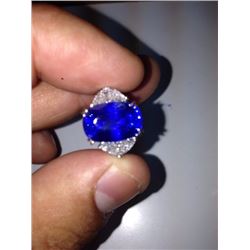 Stunning kashmir Sapphire 7.79 carats - Gubelin