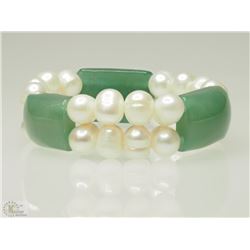 #6-FRESHWATER PEARL & JADE BRACELET W/COA