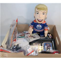 BOX WITH HOCKEY COLLECTIBLES INCLUDING FRAMED